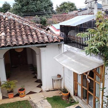 Gaia Guest House San Cristobal de las Casas Exterior photo