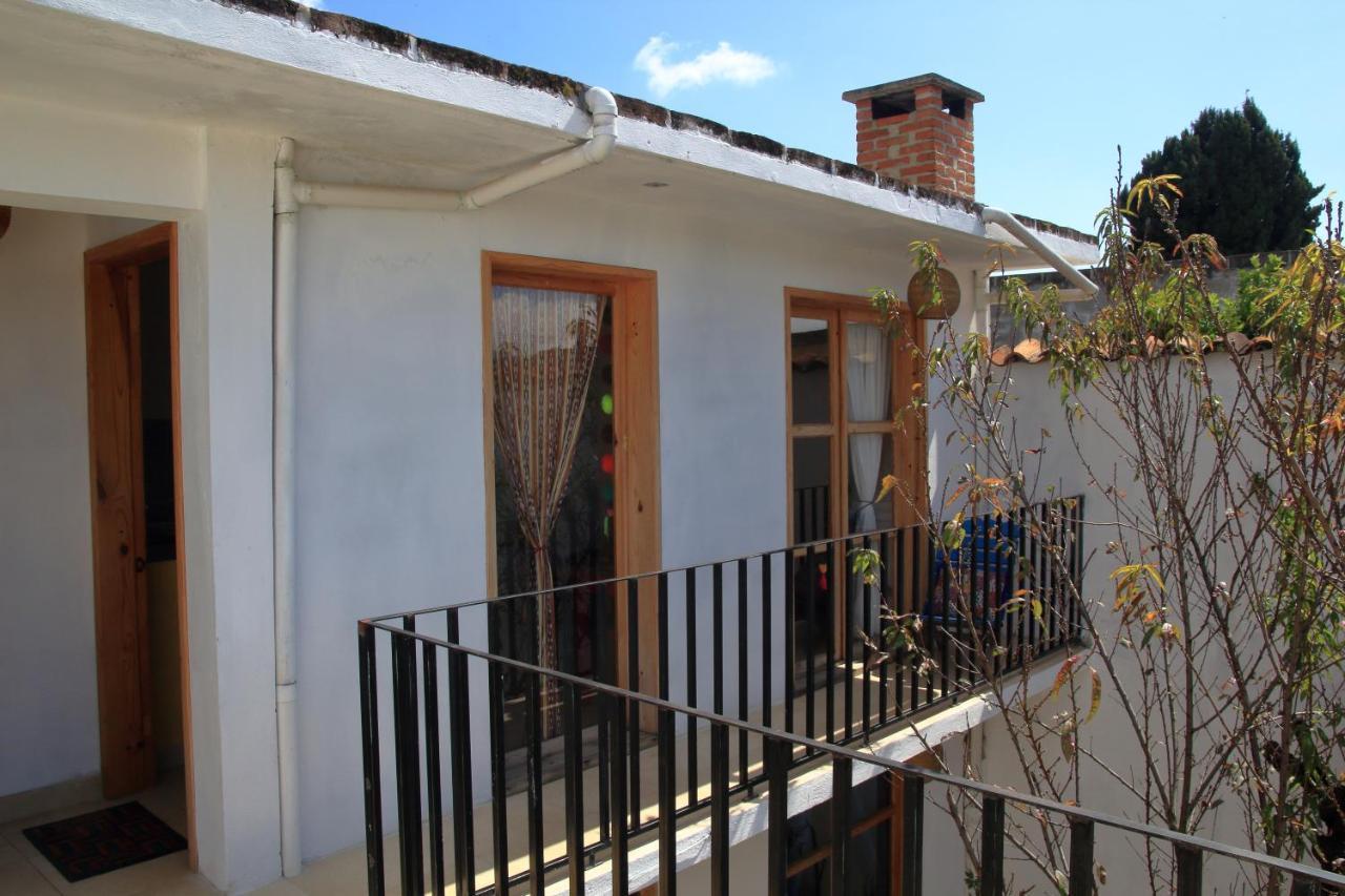 Gaia Guest House San Cristobal de las Casas Exterior photo